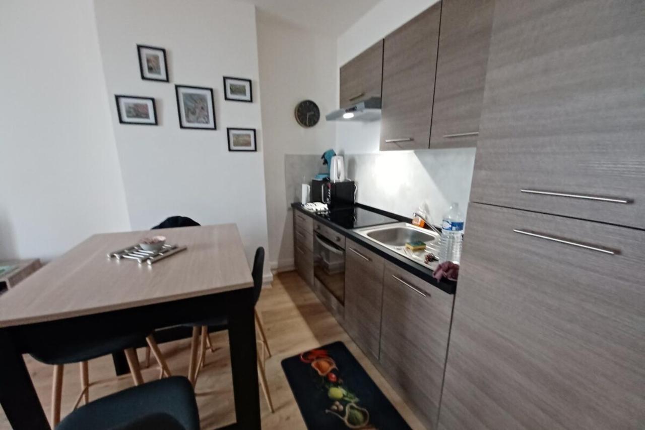 Dieppe Au Coeur Du Cville-Calme Avec Balcon Exterior foto